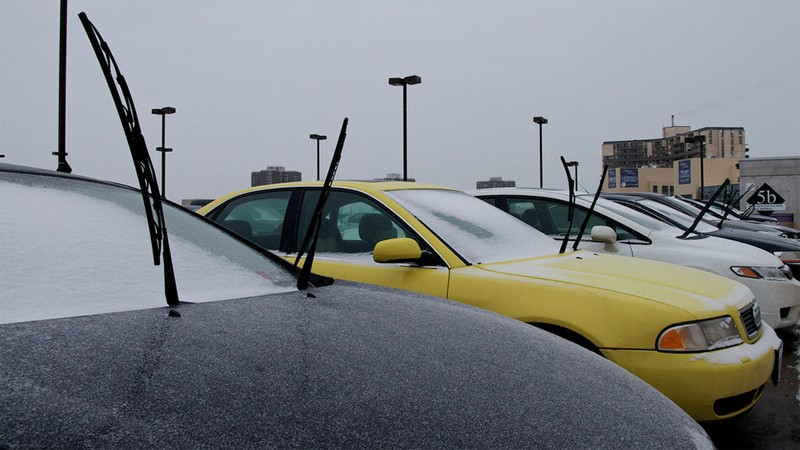 Hướng dẫn cách kiểm tra và bảo dưỡng chăm sóc xe hơi vào mùa mưa